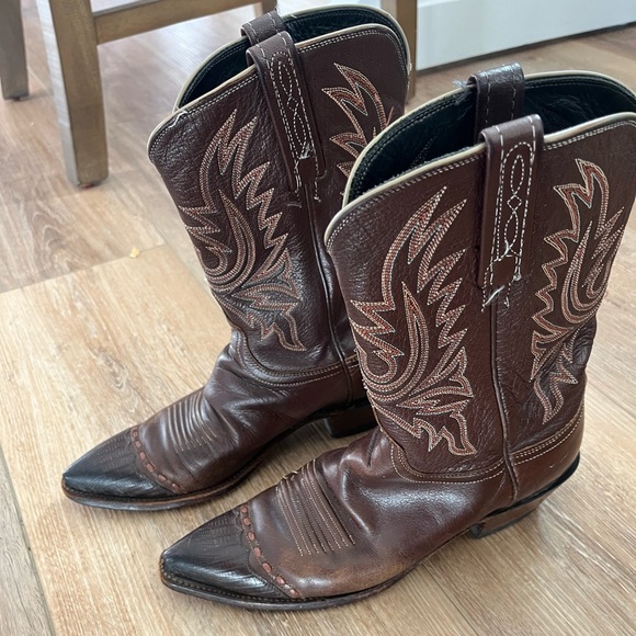 Lucchese woman’s boots sz 9b excellent condition brown leather and dark brown - Picture 3 of 7